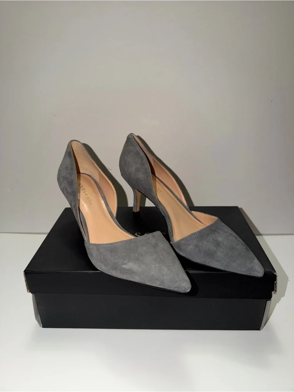 Sole society gray pumps suede NIB